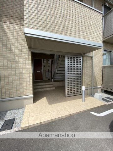 メゾンシャルム春日の玄関写真