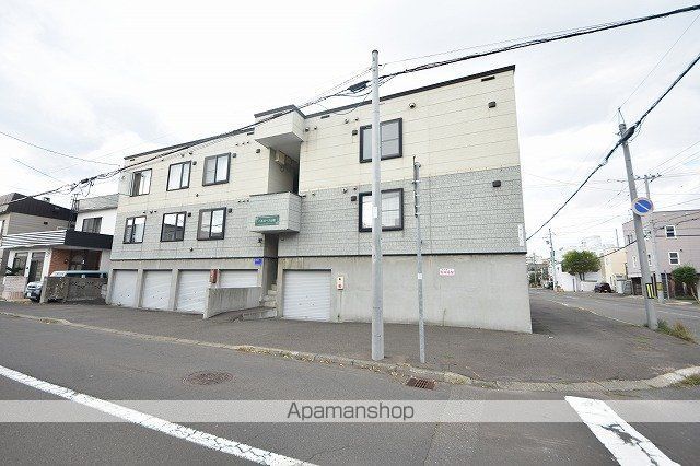 ベルローズ元町の外観写真