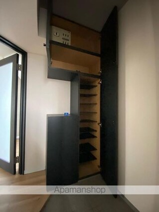 ＲーＲＥＳＩＤＥＮＣＥ　ＴＡＫＡＭＡＴＳＵ[1R/27.33m2]の収納