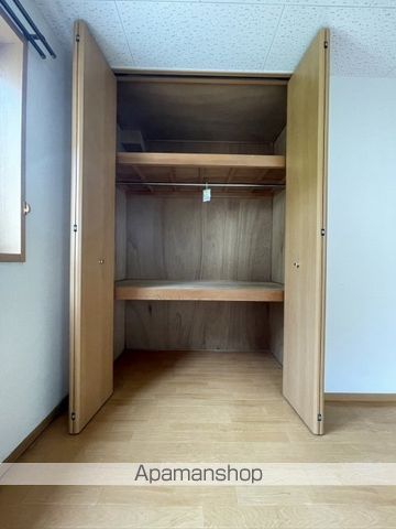 PINE HILLの内装写真