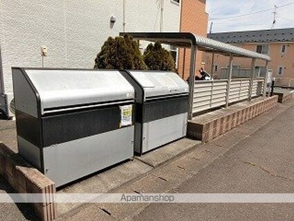 ジュネスユキα[1LDK/42.37m2]の共用部3