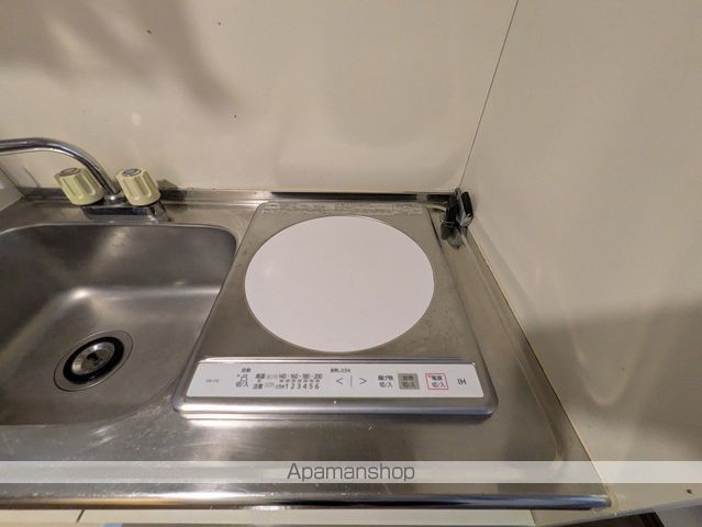 3RD IKEMOTOの内装写真