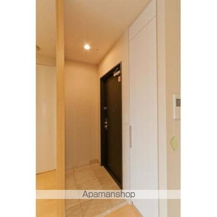 Ｇａｒｄｅｎ　Ｉ’ｌｌ　Ｙｏｔｓｕｙａ[1LDK/47.79m2]の玄関