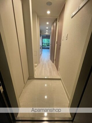 パークアクシス新宿百人町[1LDK/42.14m2]の玄関