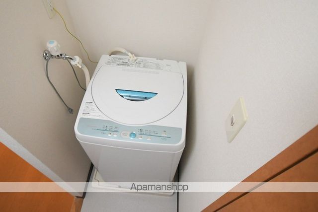 レオパレスFlat新栄の内装写真