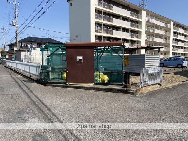 ドムス東長岡Aの外観写真