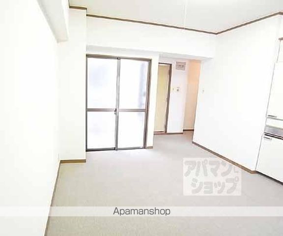 新橋ハイツの内装写真
