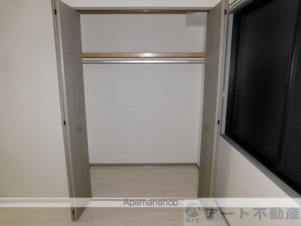 サンシャイン桑原　Ａ棟[2LDK/53.48m2]の収納