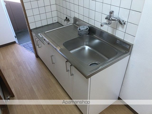 パステルグリーンの内装写真