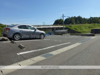 トップハウス水口Ⅱ[1K/30.67m2]の駐車場2