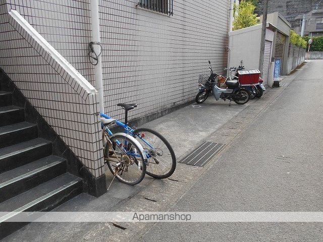 第2小川ハイツの玄関写真