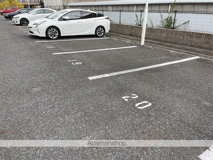 レオパレス暁[1K/20.81m2]の駐車場