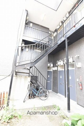 マリオンコート麻生の玄関写真