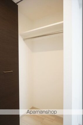 エステムコート名古屋新栄Ⅲグローリィ[1K/21.08m2]の収納