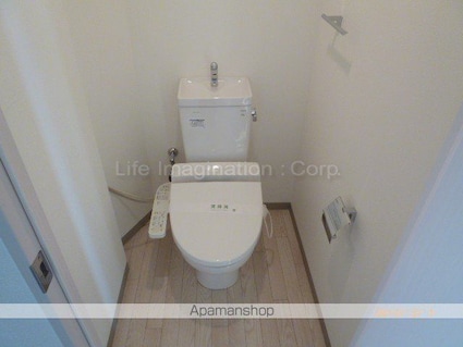 クイーンパレス[2DK/58.41m2]のトイレ