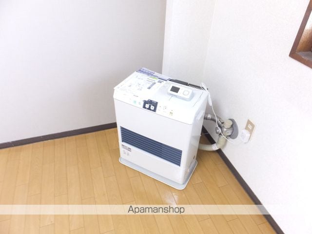 南郷ハイツイレブンの内装写真