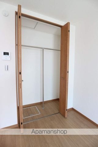 NR21 VIの内装写真