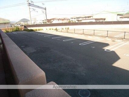 エトワール[1R/40.5m2]の駐車場