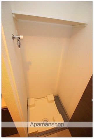 エスキュート京町堀の内装写真