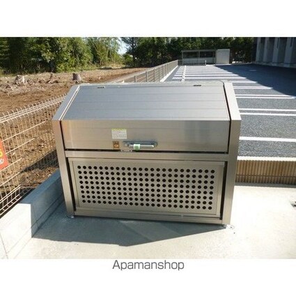 茨城県小美玉市大谷[2LDK/54.71m2]の共用部