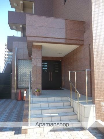 桜並木パークマンションの外観写真