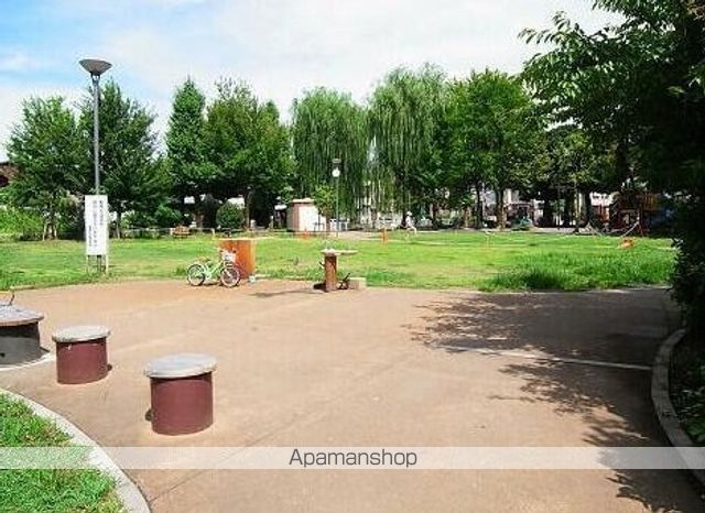 レオパレスラ フェニックスの周辺写真