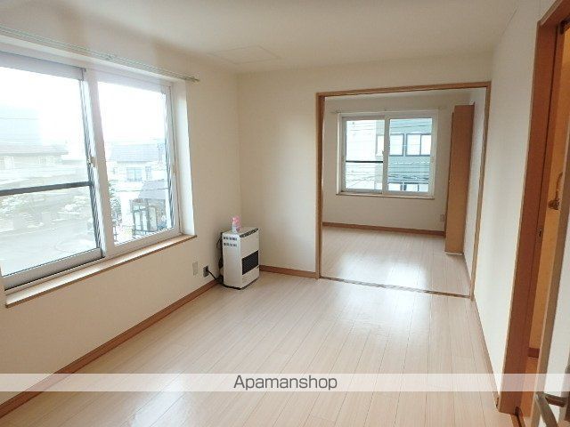 シャングリラ美園の内装写真