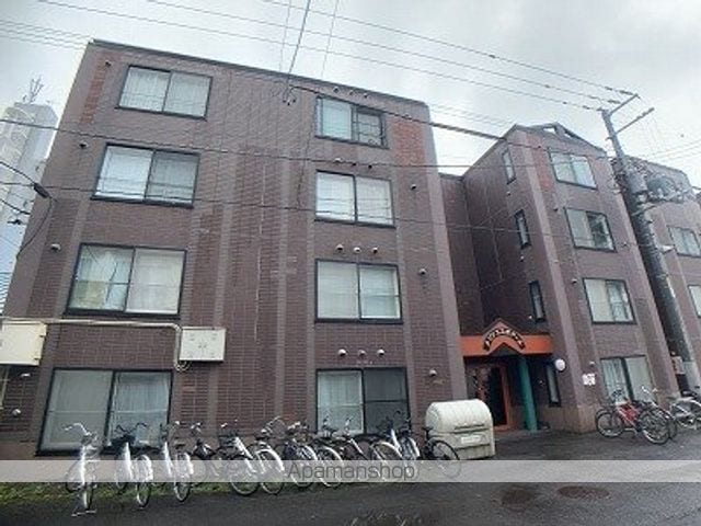 メゾンエスポアールの外観写真