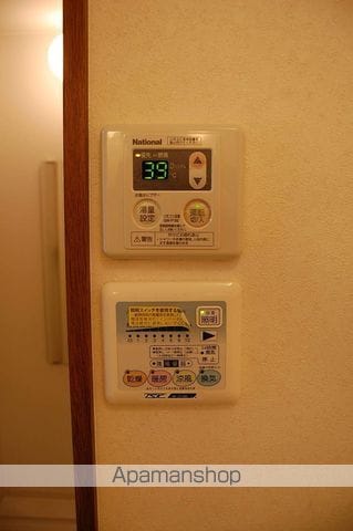 アンプルール 茶谷の内装写真