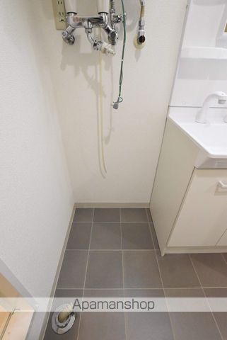 TREVENTI美術館西の内装写真