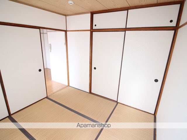 御殿山コーポ B棟の内装写真