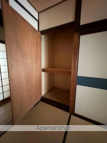 木田貸家の内装写真