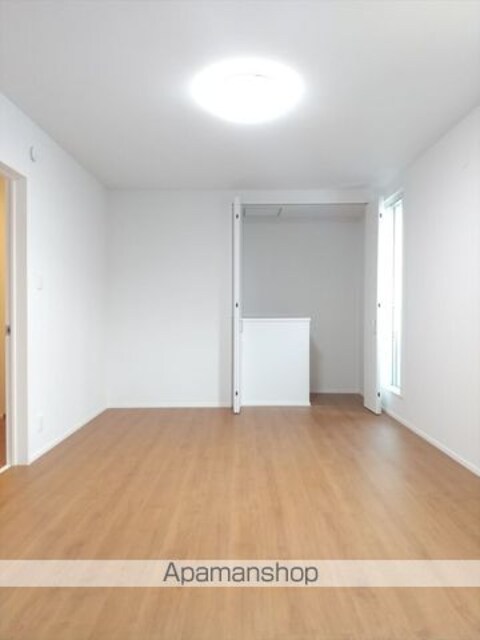 島崎町戸建[3LDK/92.76m2]の内装6