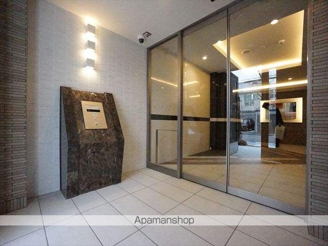 プレサンス名古屋幅下ファビュラスの玄関写真