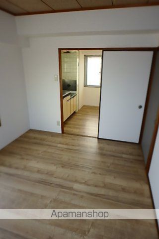 メゾンブランシュ日吉の内装写真