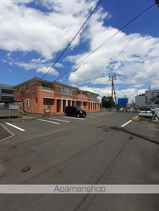 宮城県石巻市貞山２丁目[1LDK/46.49m2]の駐車場