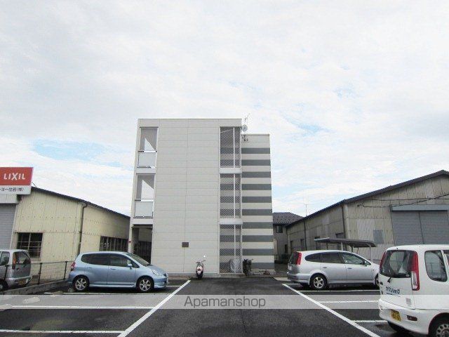 レオパレスカサブランカの外観写真