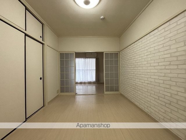 岡町駅前レジデンスの内装写真