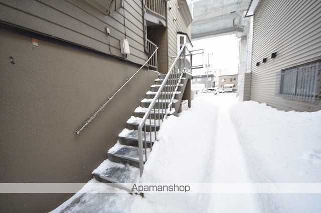 コムーネ52の玄関写真