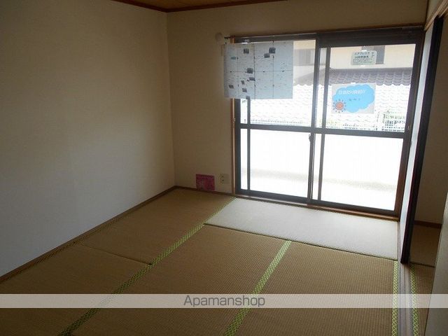 サンハイツ東A棟の内装写真