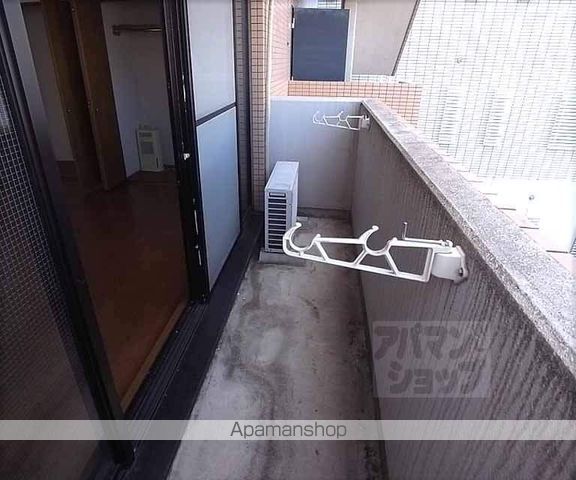 ドマーレ府庁前の内装写真