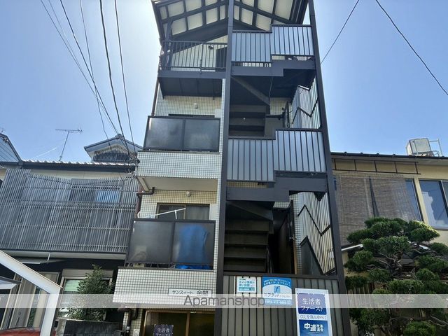 サンスウィート金閣の外観写真