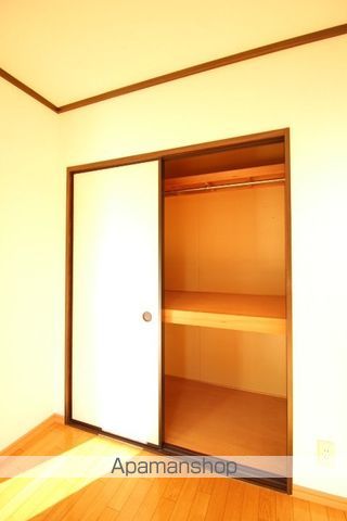 フレグランス里 B棟の内装写真