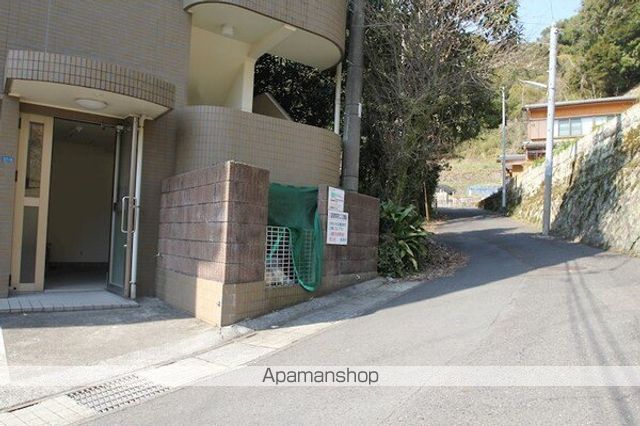 メゾンシルクの玄関写真