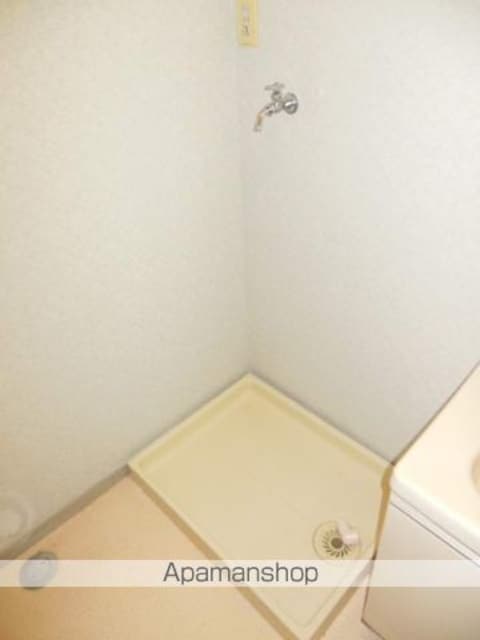 東京都三鷹市新川２丁目[2DK/45.36m2]の内装2