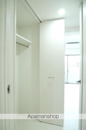 ＰＲＥＭＩＵＭ　ＣＵＢＥ　Ｇ　北新宿ＤＥＵＸ[1K/25.22m2]の収納