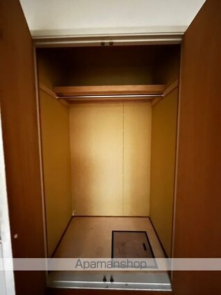 モンシャトー藤[1K/17.37m2]の収納