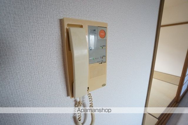 コンプリーションIの内装写真