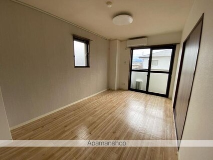 フォブールＫＭＴⅡ[2LDK/54.65m2]のリビング・居間