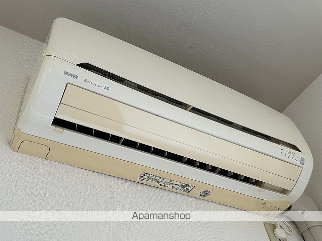 ミッションデルタの内装写真